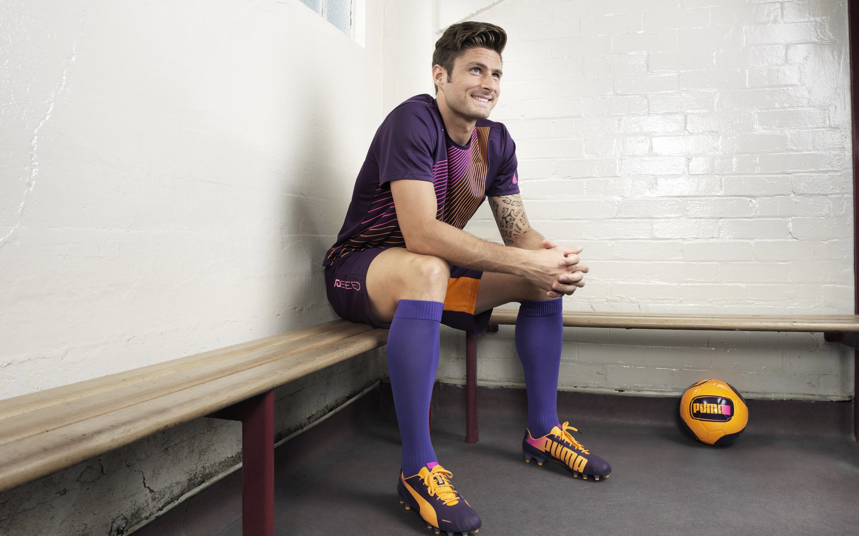 _田径与网球结合：创新跨界赛事引发关注_，田径与球类